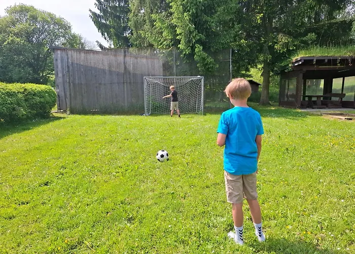 Sorgenfrei Obere Etage